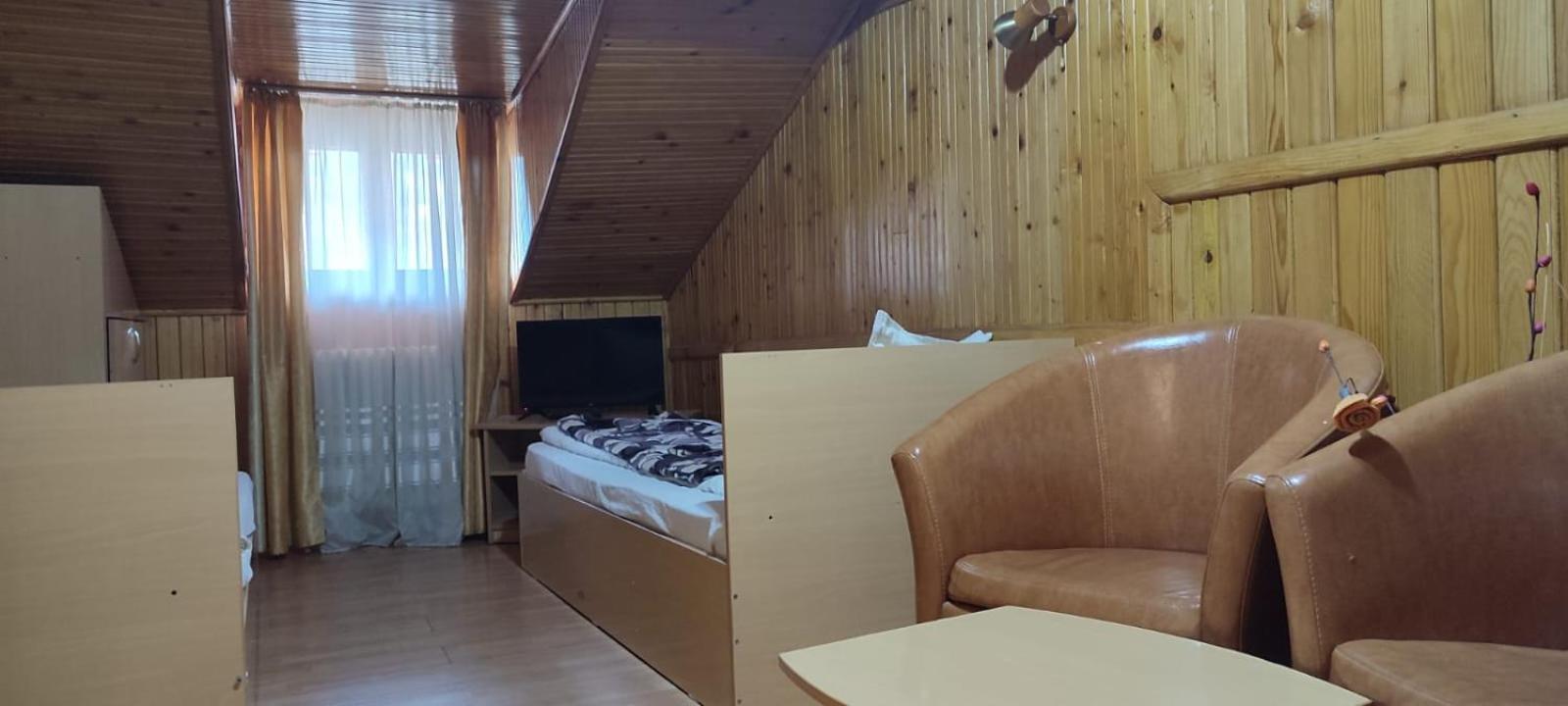 Pensiunea Fara Nume Buşteni Екстериор снимка